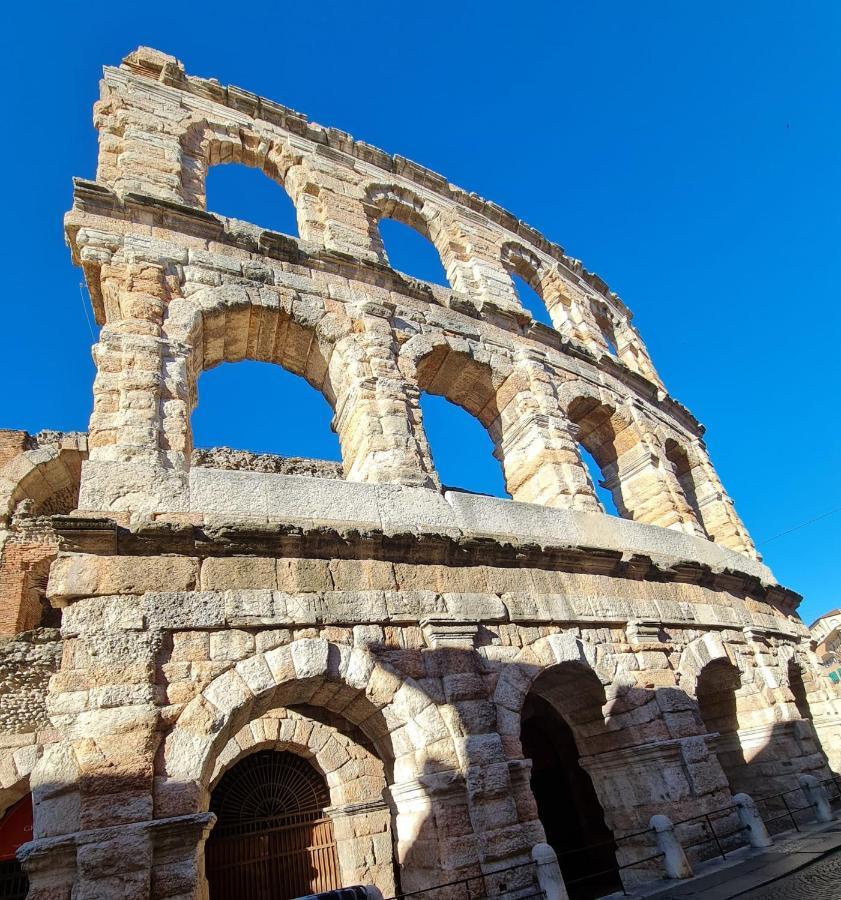 Domus San Bernardino Bed & Breakfast Verona Luaran gambar