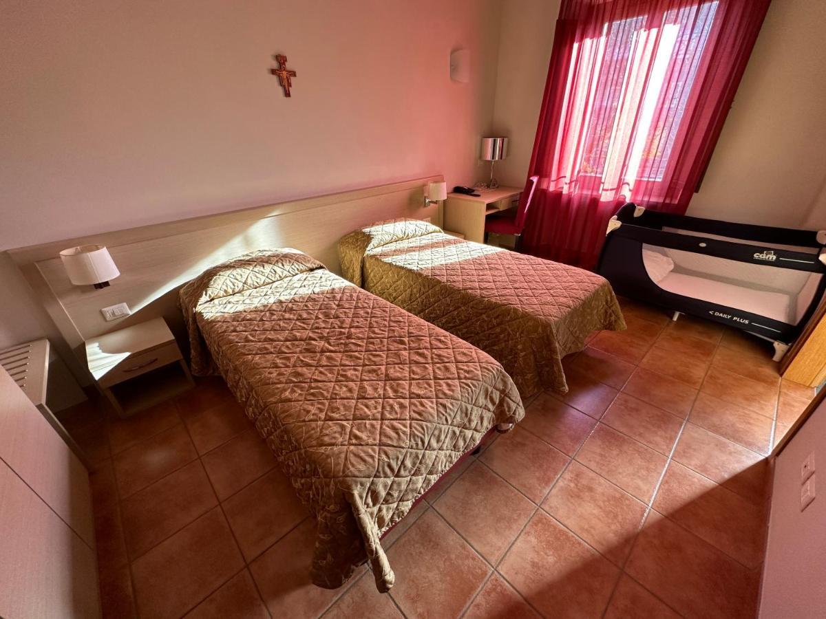 Domus San Bernardino Bed & Breakfast Verona Luaran gambar